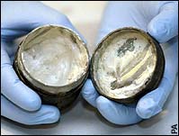 World’s Oldest Cosmetic Cream Found in London!