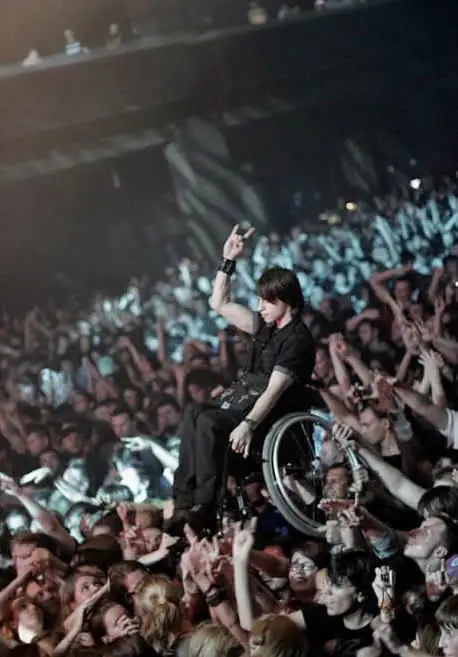 When a kind crowd gave this fan an unforgettable experience that seemed unimaginable considering his disability.