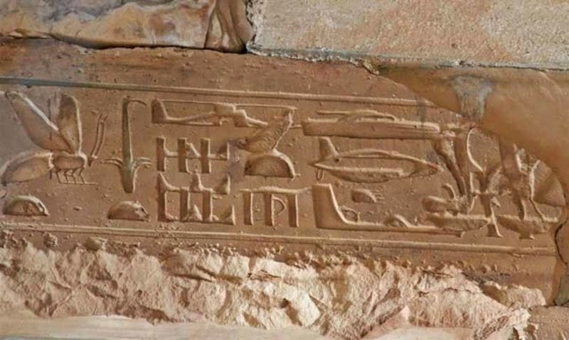 Ancient Art Depicts Dinosaurs, Flying Aircrafts and Helicopters