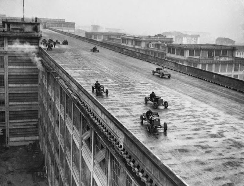 1928: Rooftop Racetrack