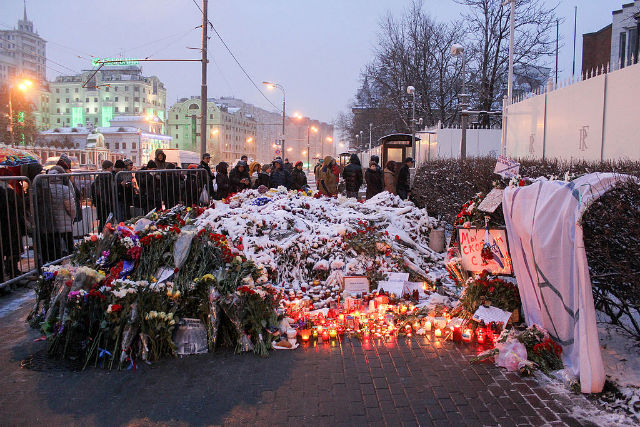 Russia reacted on paris attack