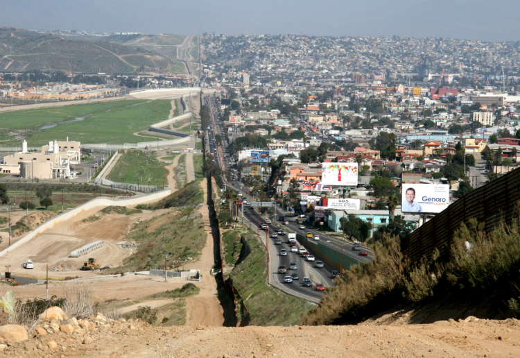 USA and Mexico Border