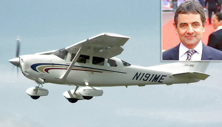 Rowan Atkinson's Plane Save