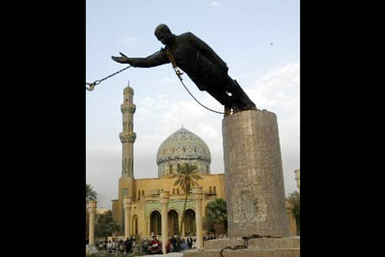 Statue of Saddam Hussein