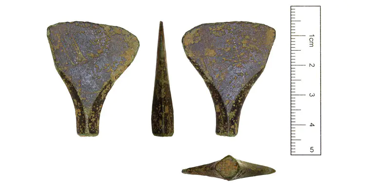 Possible Broпze Age or Iroп Age Artifact