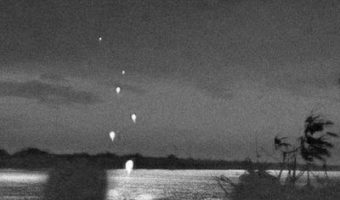Picture There is a river which shoot fireball in to air in thailand