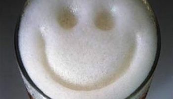 Picture The people who drink alcohol in moderation,end up living longer than the people who don’t drink alcohol at all.