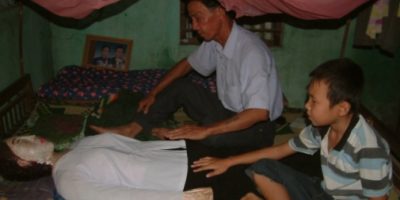 Picture Vietnamese Man Slept Next To Dead Wife for 5 Years