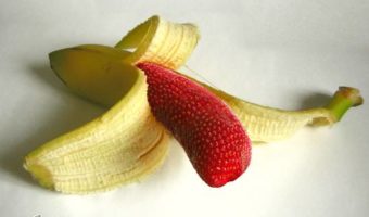 Picture A strawberry is not an actual berry, but a banana is.