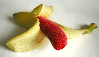 Picture A strawberry is not an actual berry, but a banana is.