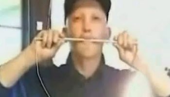 Picture A Man Can Pass 2000-Volt Current Through His Body, ‘Battery man’.