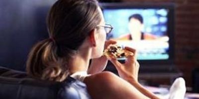 Picture One Hour Of Watching TV Shorten Your Life By 22 mins.