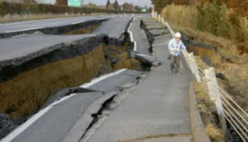Picture Japanese Repair Earth quake Destroyed Road In 6 Days.
