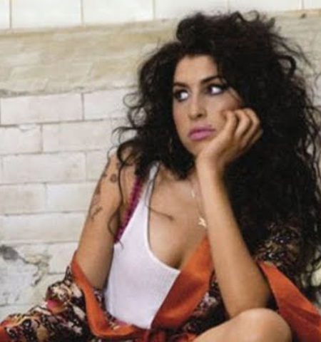 Picture ’27 Club’ Famous Musicians Who Died At 27.