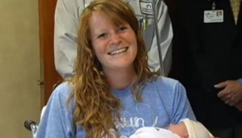 Picture A 39 weeks pregnant Chicago woman ran half of a marathon.