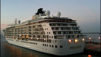 Picture MS The World: A World On Sea