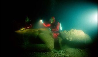 Picture Heracleion: A City Discovered Under Water After 1500 Years.