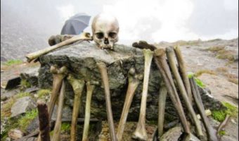 Picture Mystery Of Hundreds Of Human Skeletons Found Near A Lake In India Solved