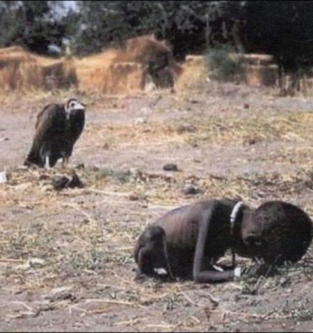 Picture Kevin Carter Committed Suicide 3 Months After He Won the Pulitzer Prize for a Photograph of a Vulture Stalking a Starving Girl