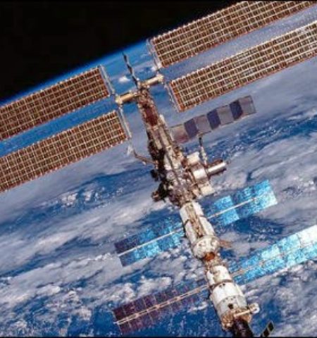 Picture The International Space Station Has A 24/7 Live Stream