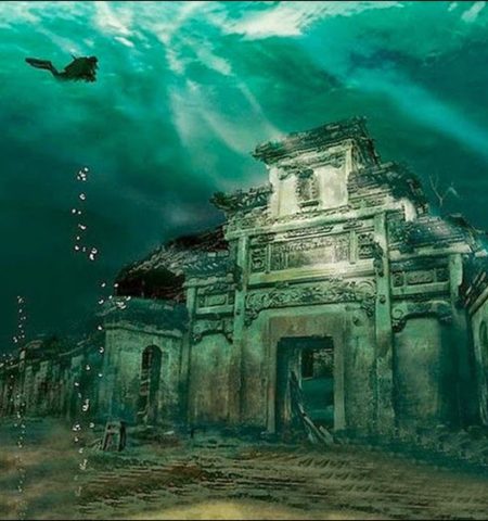 Picture There Is A 1300 Years Old Ancient City Under A Lake In China Where Time Travel Is Believed Possible.