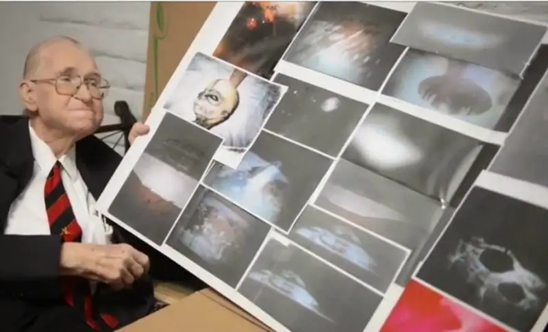 Boyd Bushman showing various photos Boyd Bushman showing various photos