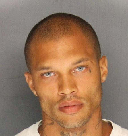 Picture 11 Dangerously Hot Men And Women Who Are Convicted Criminals