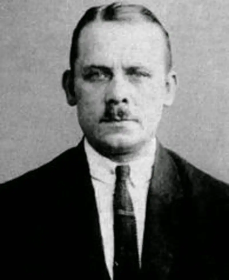 Fritz Haarmann - 'The Vampire of Hanover' Fritz Haarmann - 'The Vampire of Hanover'