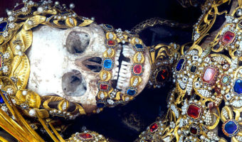 Picture 400-Year-Old Jewel-Encrusted Skeletons Unearthed In Churches Across Europe