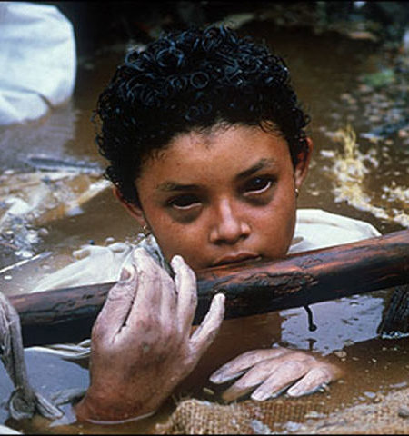 Picture 10 Creepy Photos and their Disturbing Backstories