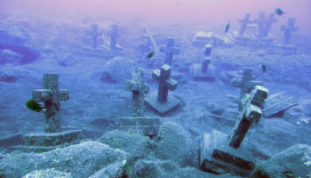 Picture 10 Unbelievably Creepy Tombstones and Memorials