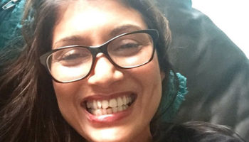 Picture Mother to a 21-year-old son, this woman herself looks like she is in her 20s”