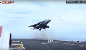 Picture You Have Got To Watch This US Marine Land A Jet Plane On A Stool After The Landing Gears Failed. It’s Intense!