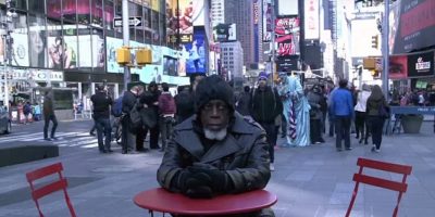 Picture After 44 Years In Prison, This Man Was Introduced To The Modern World. Watch His Reaction; It’s Priceless.