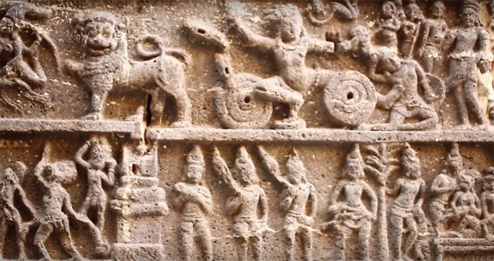 Details of carving on templeâ€™s wall