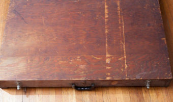 Picture A man found an abandoned Mysterious Box in a dumpster- what was stored inside it Was completely staggering.