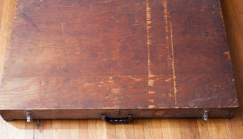 Picture A man found an abandoned Mysterious Box in a dumpster- what was stored inside it Was completely staggering.