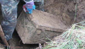 Picture A Man Unearths a 70-Year-Old German Army Field Locker and Finds Belongings of an Officer During WWII