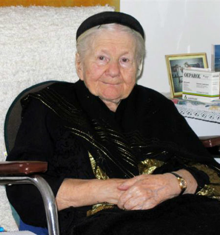 Picture Irena Sendler, the Woman Who Smuggled 2,500 Jewish Children out of the Warsaw Ghetto