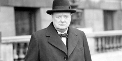 Picture 10 Very Ugly Facts About Famous People