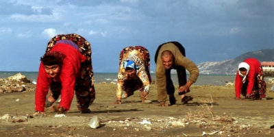 Picture The Five Siblings of the Ulas Family Who Walk on All Fours