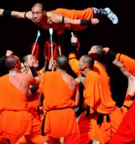 Picture 10 Mind-Blowing Shaolin Monk Skills That Are Superhuman-Like