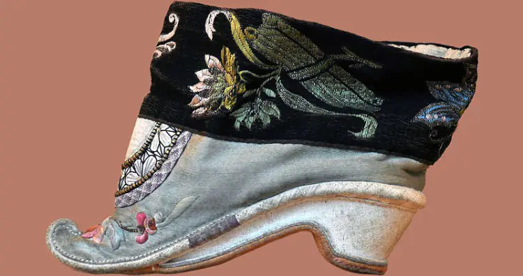 Foot Binding