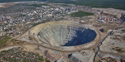 Picture Top Thirteen Deepest Places on Earth!