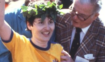 Picture Rosie Ruiz, the Woman Who Faked Winning the 1980 Boston Marathon by Emerging from Spectators Near the Finish Line