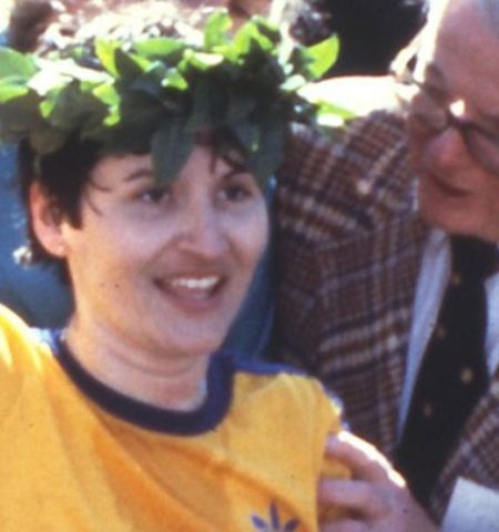 Picture Rosie Ruiz, the Woman Who Faked Winning the 1980 Boston Marathon by Emerging from Spectators Near the Finish Line