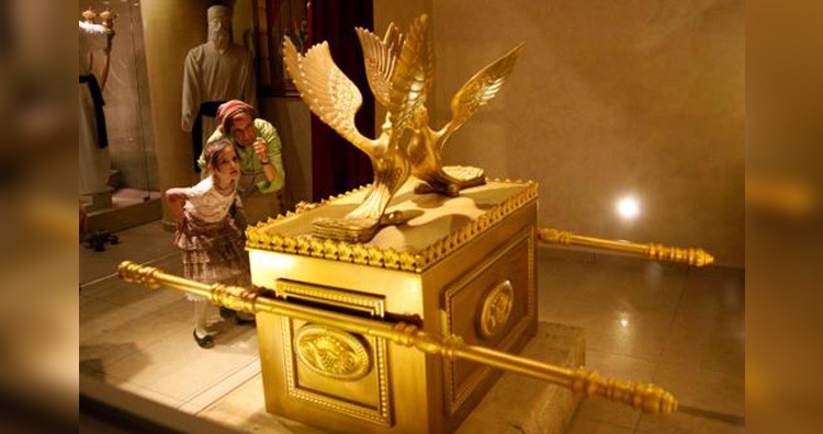 Replica of The Ark of Covenant