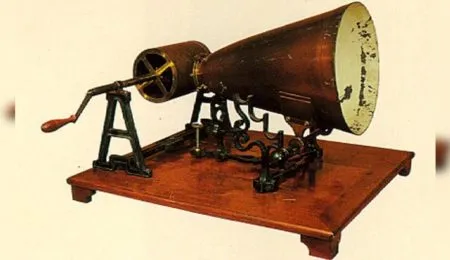 Picture In 1860, a Human Voice Was Recorded for the First Time, but the Recording Could Not Be Played Back until 2008