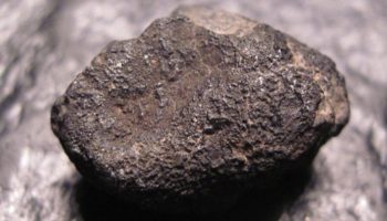 Picture Interstellar Materials Older than the Solar System Discovered on Earth, and the Oldest One is Almost Seven Billion Years Old