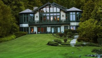 Picture 10 Things that Were Once Considered a Status Symbol